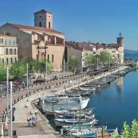 T2 Sur Le Port *
